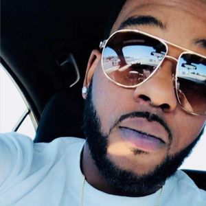 Meet your Posher, Todd